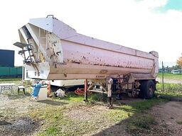 ROBUSTE KAISER S3302V Steel Trailer