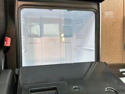 Iveco S-WAY