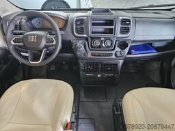 LMC Innovan 70 603 mit Aufstelldach & Standklima