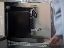 LMC Cruiser T740 EL sofort Verfügbar,3e+4e Sitzplatz