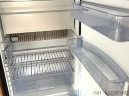 BÜRSTNER Quattro iT 664 - Hubbett -  - Solar