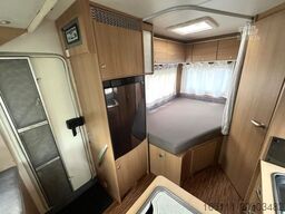 BÜRSTNER Quattro iT 664 - Hubbett -  - Solar