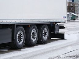 SCHMITZ CARGOBULL SKO 24/ DOPPELSTOCK / LIFTACHSE /2,70 ZURRINGE
