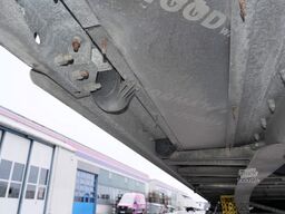 SCHMITZ CARGOBULL SKO 24/ DOPPELSTOCK / LIFTACHSE /2,70 ZURRINGE