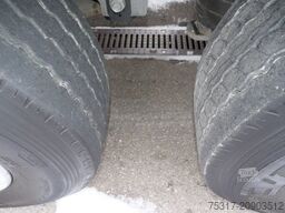 SCHMITZ CARGOBULL SKO 24/ DOPPELSTOCK / LIFTACHSE /2,70 ZURRINGE