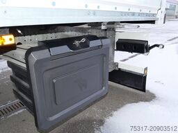 SCHMITZ CARGOBULL SKO 24/ DOPPELSTOCK / LIFTACHSE /2,70 ZURRINGE