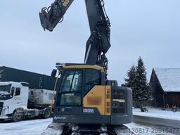 VOLVO Raupenbagger ECR235EL Verstell OilQuick OQ70/55