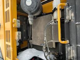 VOLVO Raupenbagger ECR235EL Verstell OilQuick OQ70/55