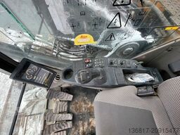 VOLVO Raupenbagger ECR235EL Verstell OilQuick OQ70/55