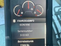 VOLVO Raupenbagger ECR235EL Verstell OilQuick OQ70/55