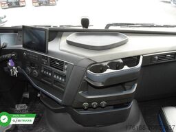 VOLVO FH 460 Globetrotter XL Varios i-Save