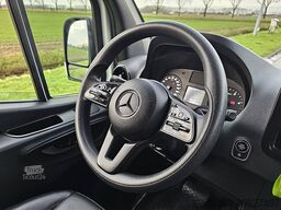 MERCEDES-BENZ SPRINTER 317 L2H2 3.5T-Trekhaak!