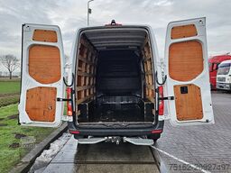 MERCEDES-BENZ SPRINTER 317 L2H2 3.5T-Trekhaak!