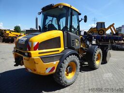 JCB 409 T4
