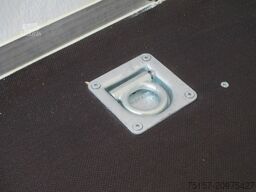 BLYSS Niki Kofferanhänger 339x151x185cm 1300kgGG