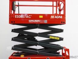 Magni Scherenarbeitsbühne ES0807AC