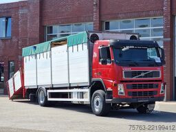 Volvo FM 300 4x2 - Livestock 1 deck - Ventilation - E...