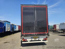 PACTON T3 001 /3 axle curtainsider /saf disc/ apk tuv/...