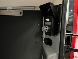 WESTFALIA Columbus 640 E 140PS 8G Zusatzbett SOLAR Markise