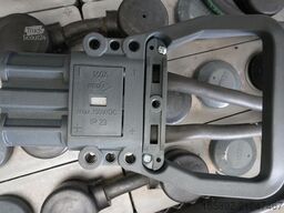 HAWKER 24 Volt 3 PzV 330 Ah