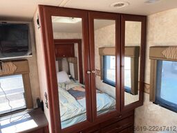 FORD Wohnmobil Winnebago