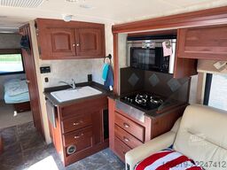 FORD Wohnmobil Winnebago
