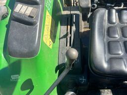 John Deere 4520