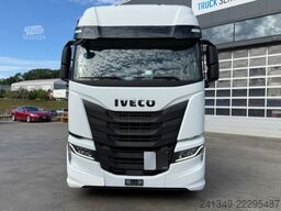 IVECO S-Way 490 4x2