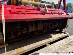 Prinoth Forst- u. Gestrüppmulcher M450m-1450