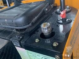  Neuer, unbenutzter Minibagger inkl. Anhänger