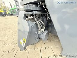 Combilift CB4000 TRIPLEX 5200 FREE-LIFT POSITIONER