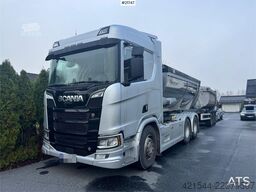 Scania R660 6x4 Asphalt Truck