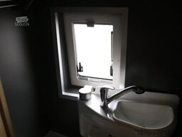 HANNES CAMPER Robeta 140