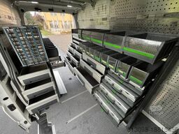 VOLKSWAGEN CRAFTER BOTTREGALS. AUTOMATIK NAVI ACC STANDHZG.