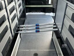 VOLKSWAGEN CRAFTER BOTTREGALS. AUTOMATIK NAVI ACC STANDHZG.