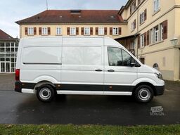 VOLKSWAGEN CRAFTER BOTTREGALS. AUTOMATIK NAVI ACC STANDHZG.