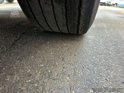 KÖGEL S 24 Mega Tautliner für Überbreite Hubdach LASI