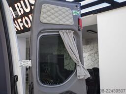 Mercedes-Benz Sprinter 517