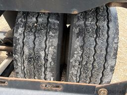 Krone BDF Lafette 235/75R17,5 Zwilling BPW