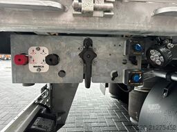 A&D BELGIE 2 ASSER SEMIE TRIDEC GESTUURD