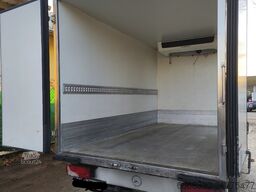 Mercedes Benz Sprinter