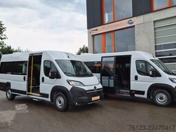 PEUGEOT Boxer  Hochraum 9 Sitzer L3H2 verglast BlueHDi