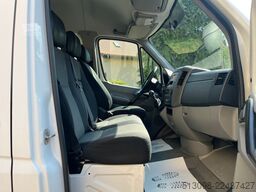 VW CRAFTER 9 SITZER KLIMA HECKANTRIEB HECKLIFT