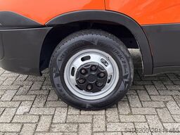 Iveco Daily 35S12V 2.3 Laadklep 500kg Afneembare Trek...