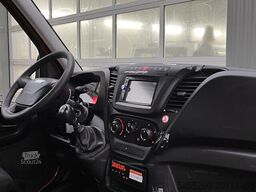 Iveco Daily 35S12V 2.3 Laadklep 500kg Afneembare Trek...