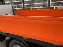 Iveco Daily 35S12V 2.3 Laadklep 500kg Afneembare Trek...