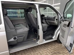 Volkswagen Transporter 2.0 TDI L2H1 4Motion DC Automaat 2x...