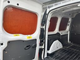 Renault Kangoo 1.5 Blue dCi Airco Cruise control Blueto...