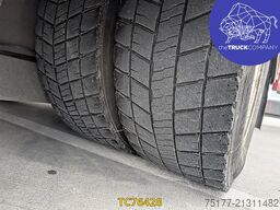 Mercedes-Benz Actros 2548