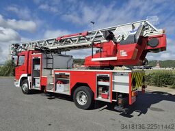 Mercedes-Benz 1528F